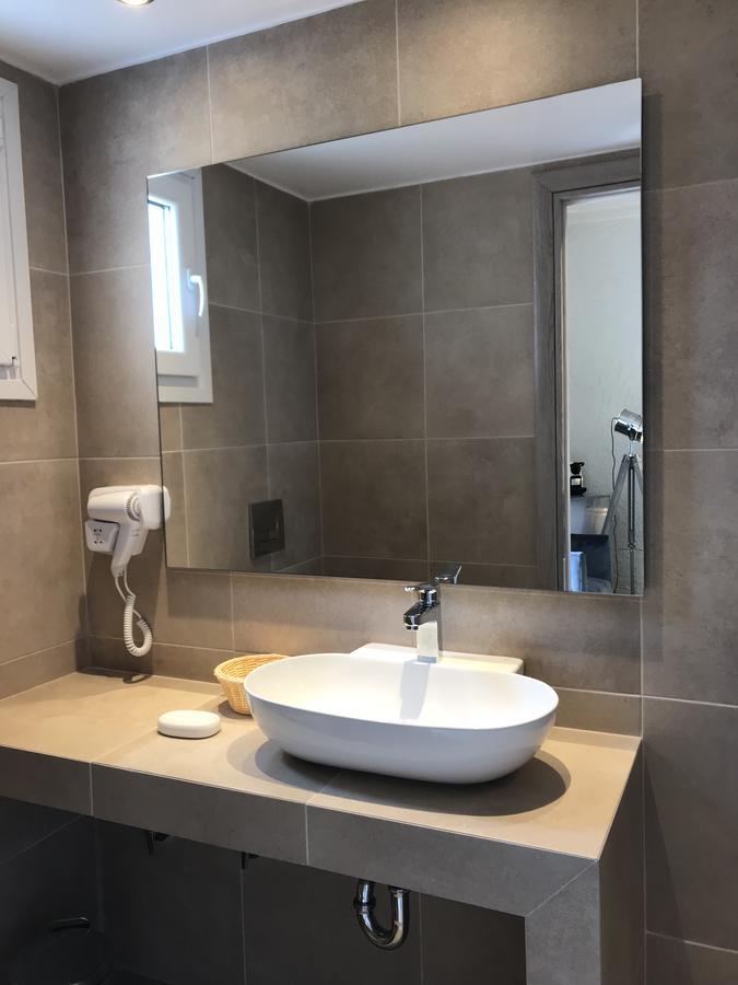 Sailor'S Nautical Concept Hotel Ligoneri Buitenkant foto